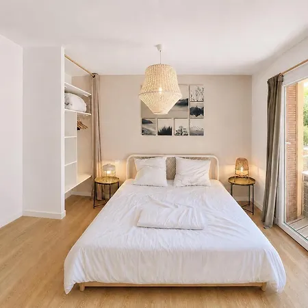 La Source Apartment *