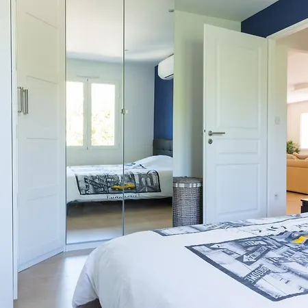 La Source * טולון