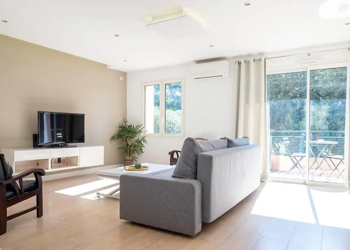 アパート La Source ツーロン