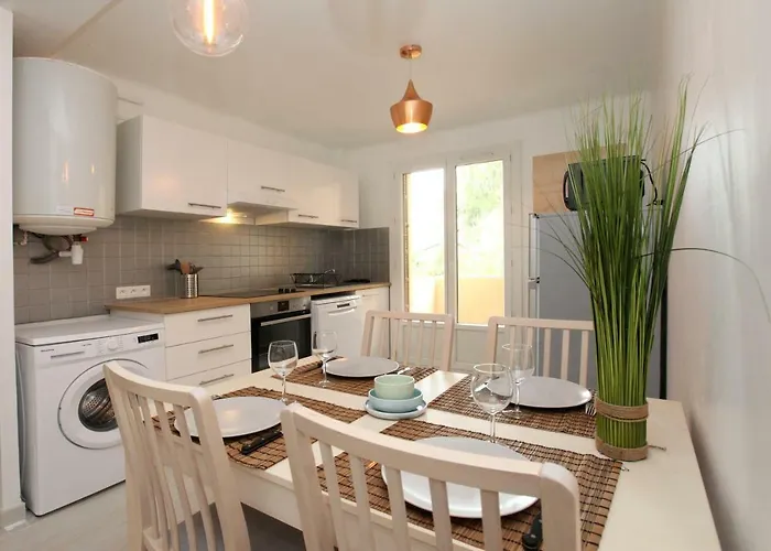 La Source アパート ツーロン