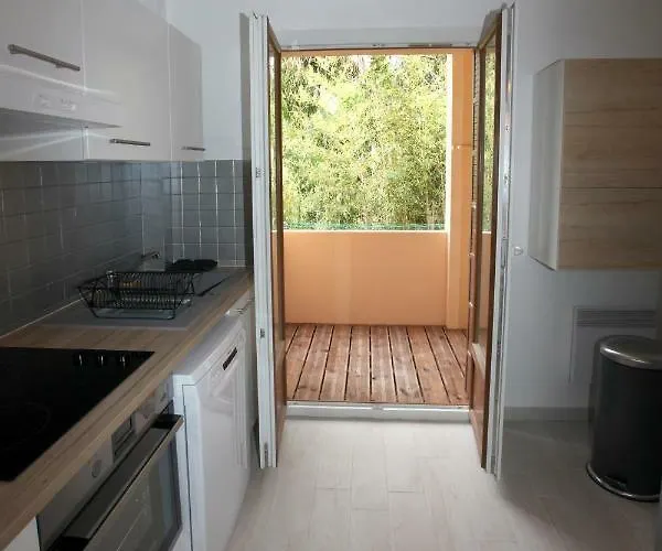 La Source * ツーロン